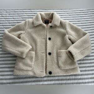 Like New Abercrombie & Fitch Cream Teddy Coat Medium
